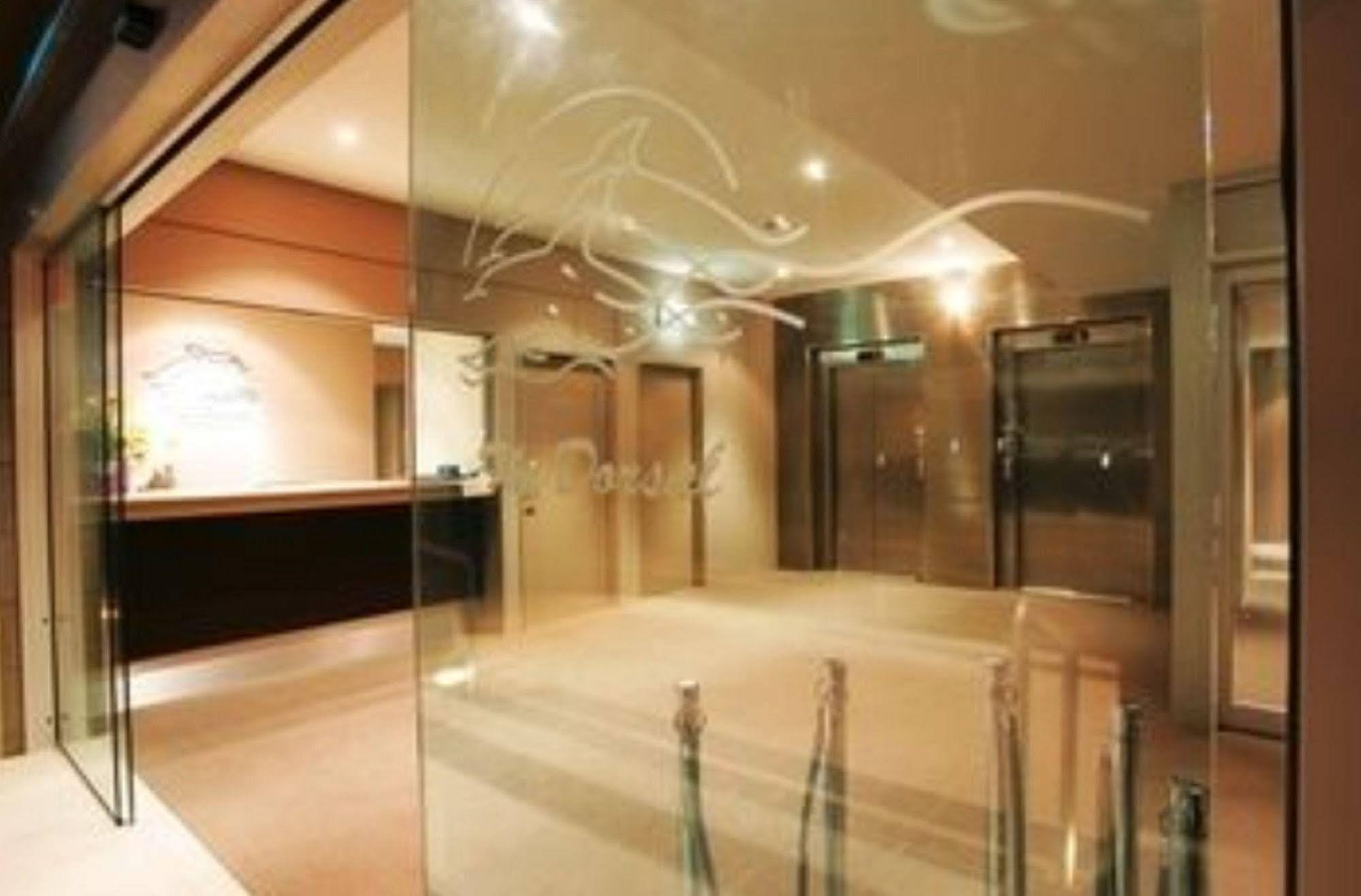 The Dorsal Boutique Hotel Forster Bagian luar foto